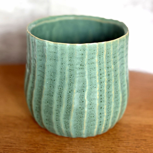 Green textured ribbed ceramic - green,