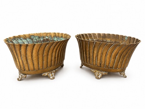 Pair vintage art - pair,