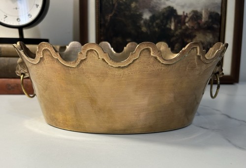 Vintage brass scalloped edge - brass,