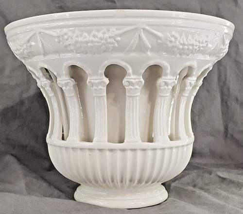 Vtg porcelain reticulated - porcelain, 3d