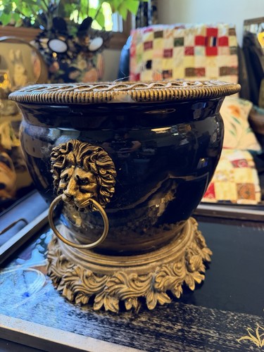 Neoclassical style black - neoclassical-style,