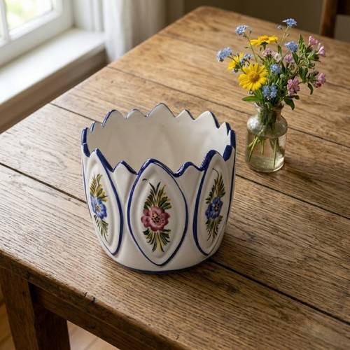 Petite handpainted pottery - handpainted,